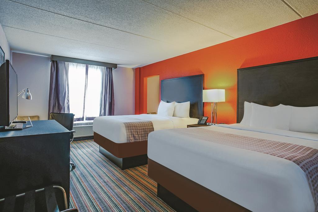 Holiday Inn & Suites Philadelphia-Runnemede/Exit 3-New Jersey Turnpike Eksteriør billede