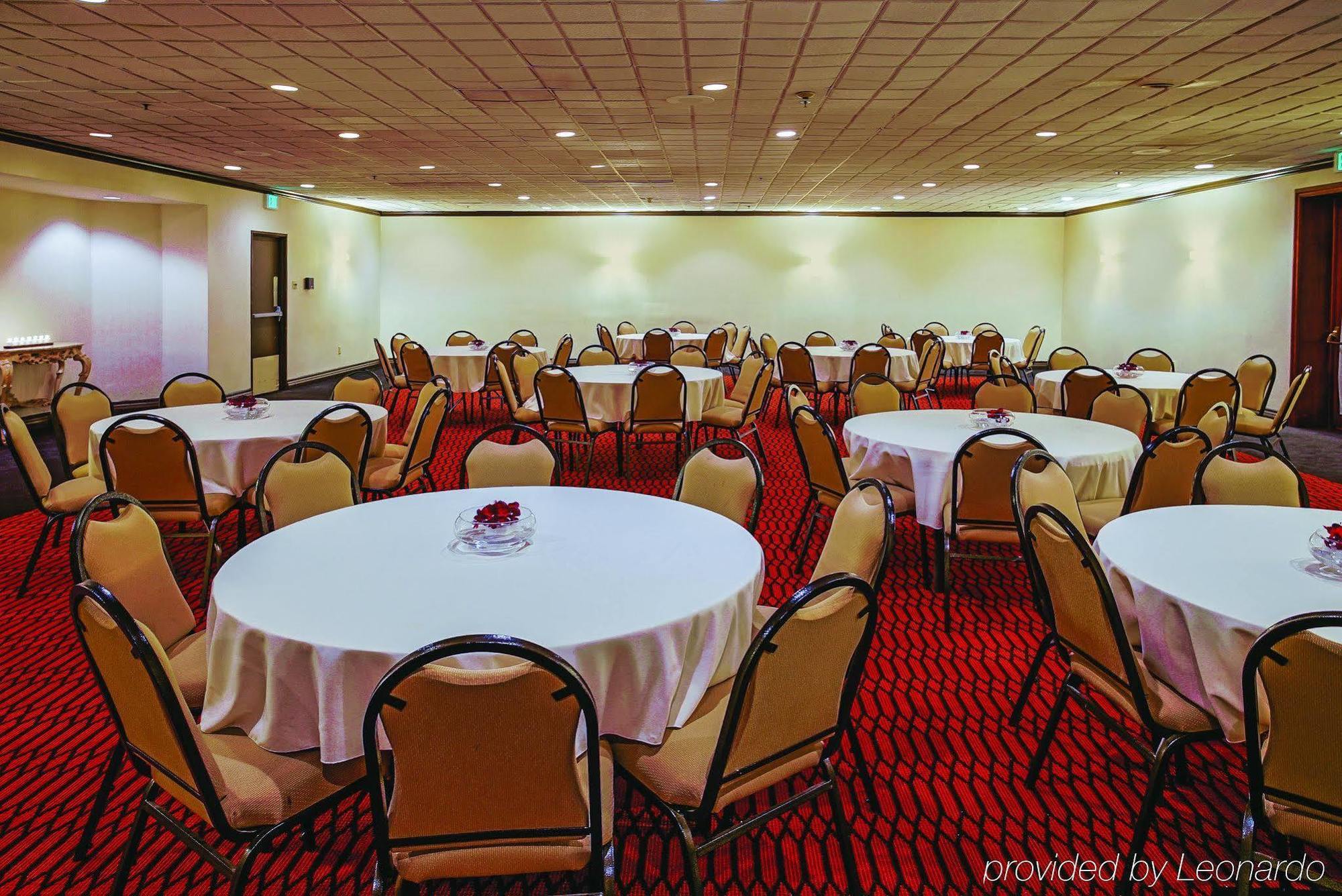 Holiday Inn & Suites Philadelphia-Runnemede/Exit 3-New Jersey Turnpike Eksteriør billede