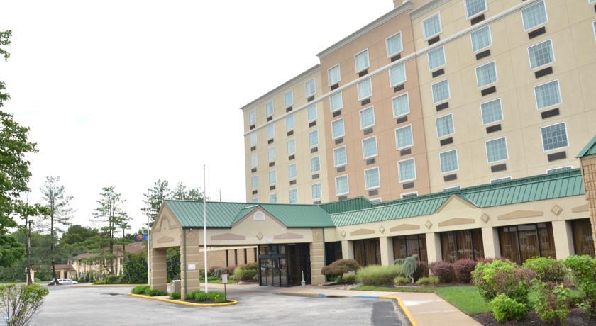 Holiday Inn & Suites Philadelphia-Runnemede/Exit 3-New Jersey Turnpike Eksteriør billede